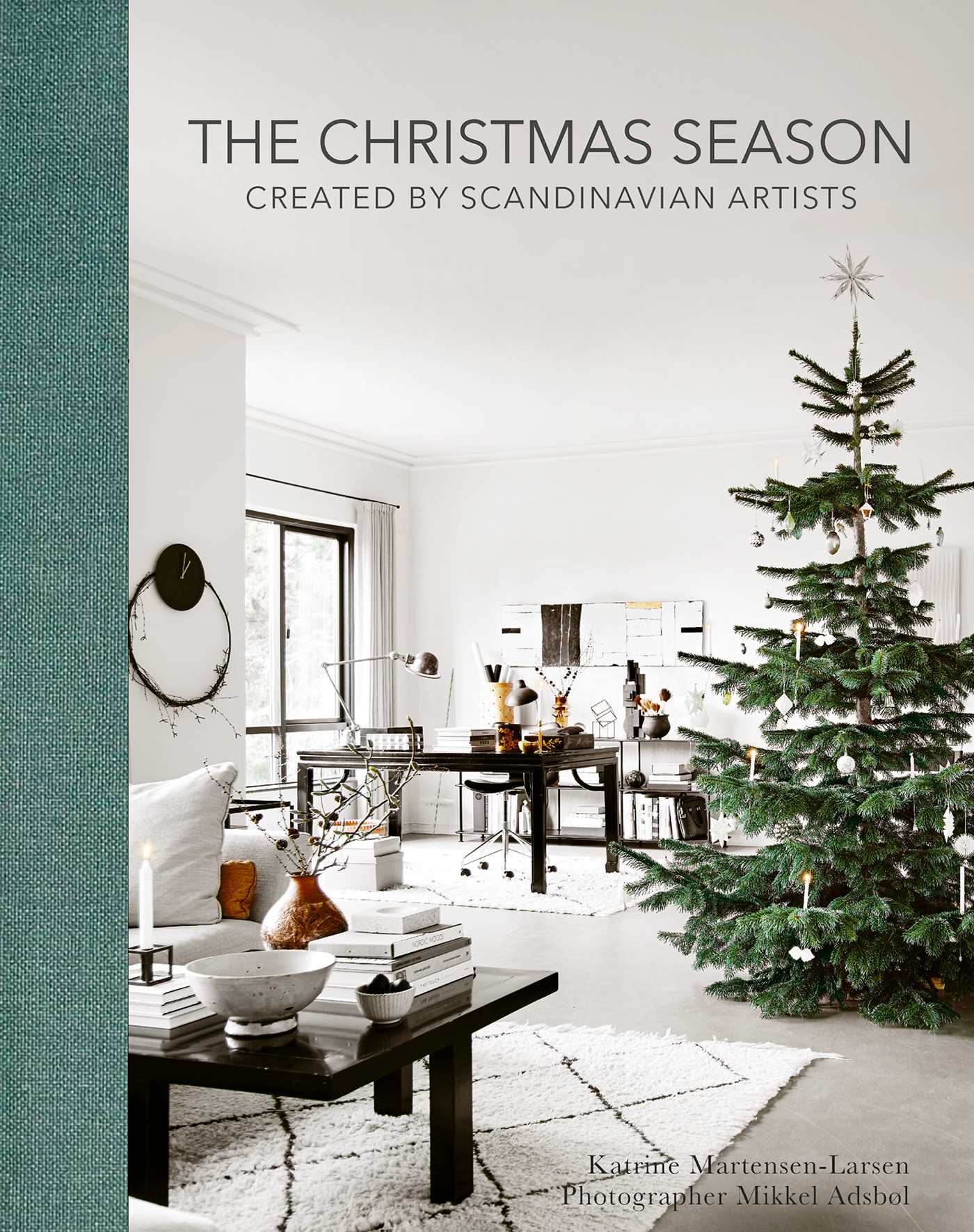 Christmas Season: Created by Scandinavian Artists