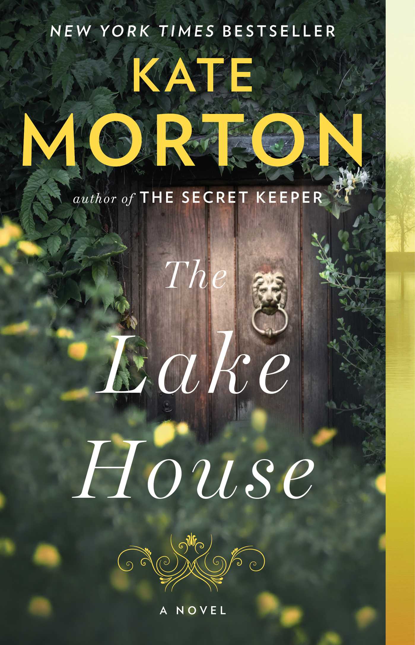 Lake House: A Novel