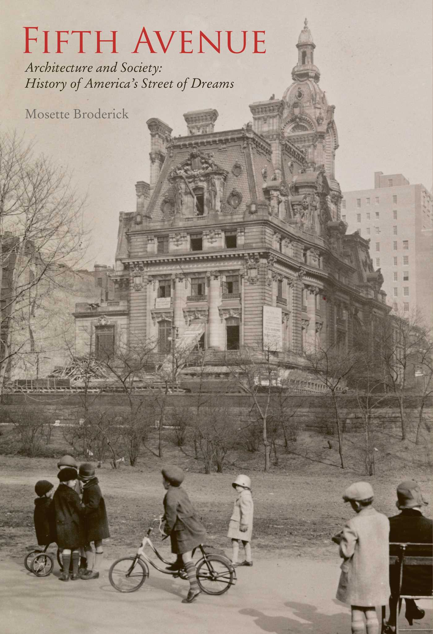 Fifth Avenue : Architecture and Society
